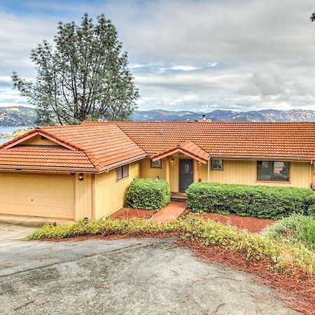 Spacious Kelseyville Home With Large Lakefront Deck! 외부 사진