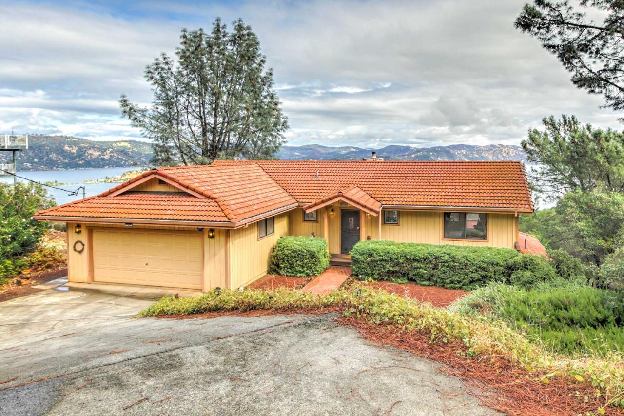 Spacious Kelseyville Home With Large Lakefront Deck! 외부 사진